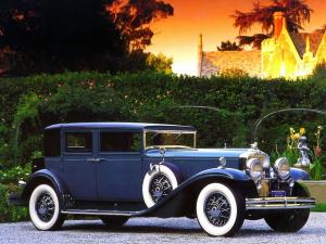 1931 Stutz DV32 Sedan by LeBaron